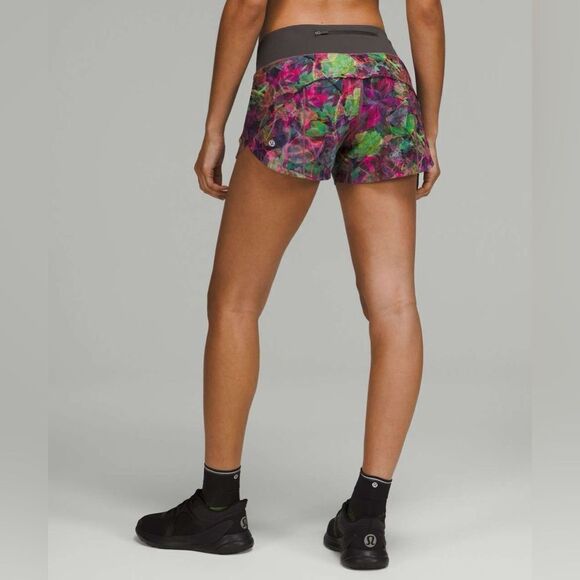 Lululemon Speed Up Mid-Rise Lined Short 4” - Picture 5 of 7